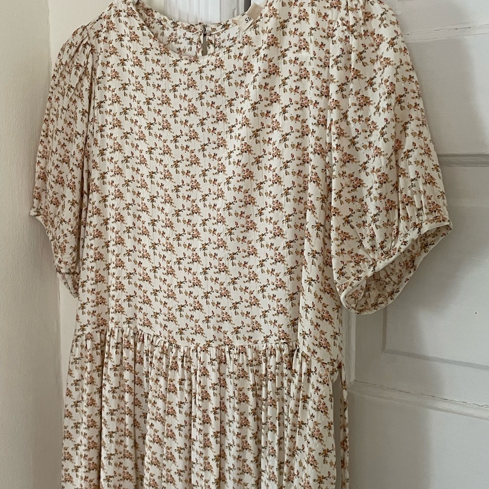 Floral midi dress